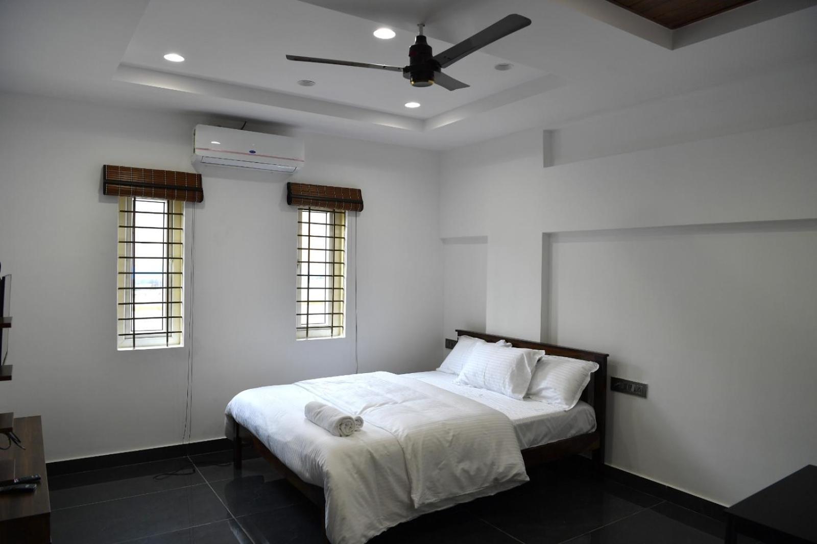 Sudhanva Bed & Breakfast *