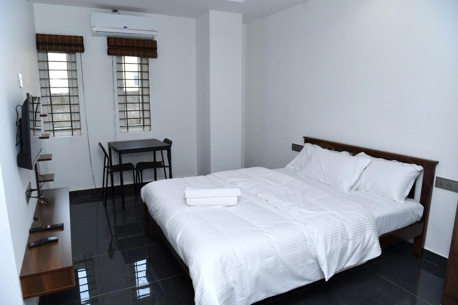 Bed & Breakfast Sudhanva *