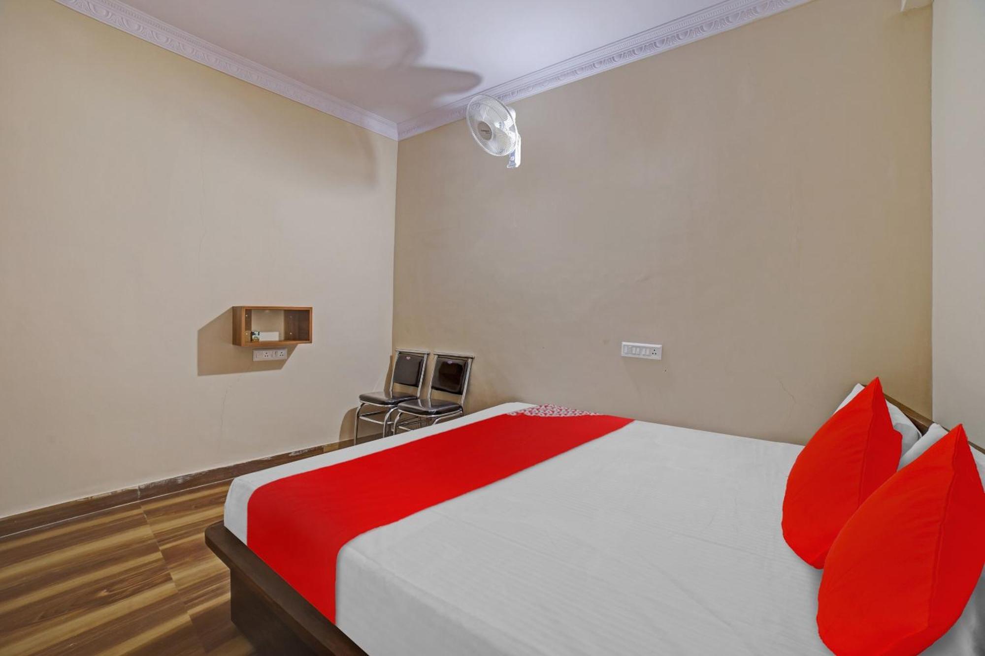 Spot On 81074 Sk 3* Bangalore
