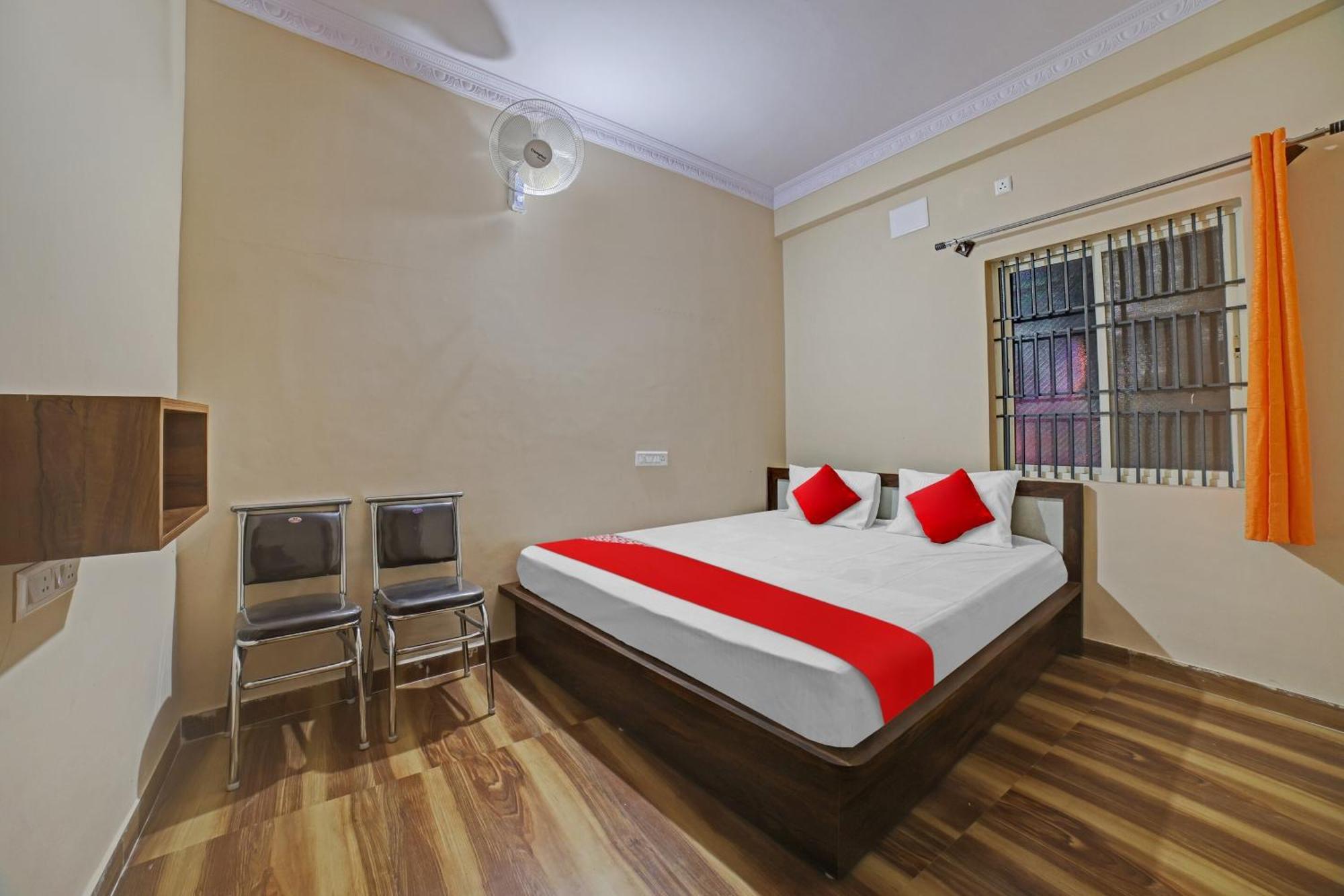 Spot On 81074 Sk Hotel