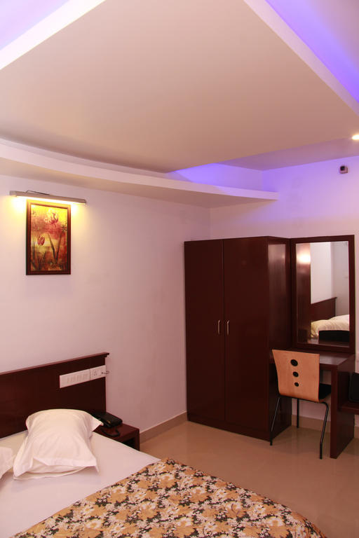 The Signature Hotel