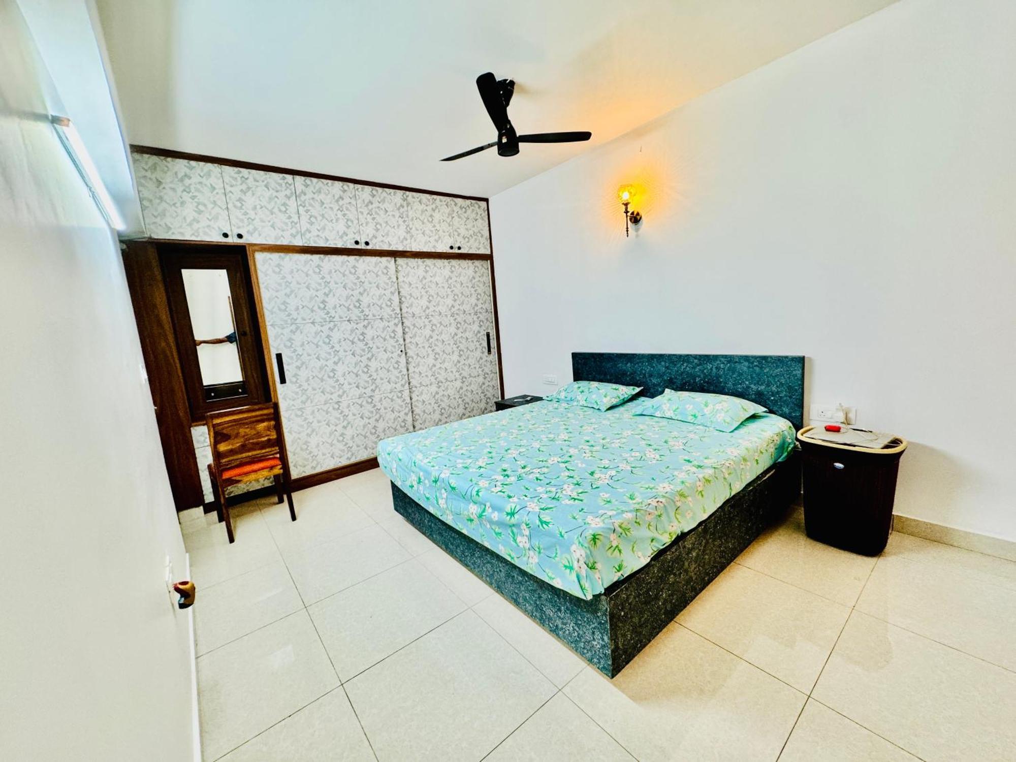 Homestay 6floor In Society Ecity Ph2 Near Tcs Tech Mahindra *