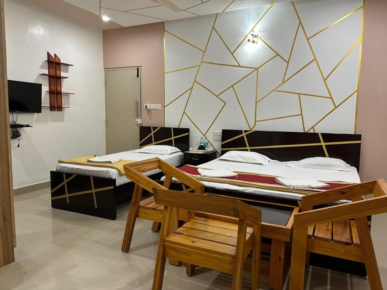 Royal Comfort 2* Bangalore