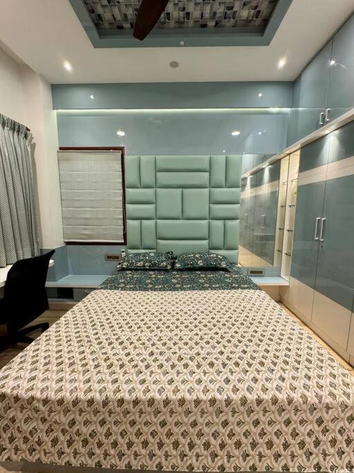 Ultra Luxurious 4 Floor * Bangalore