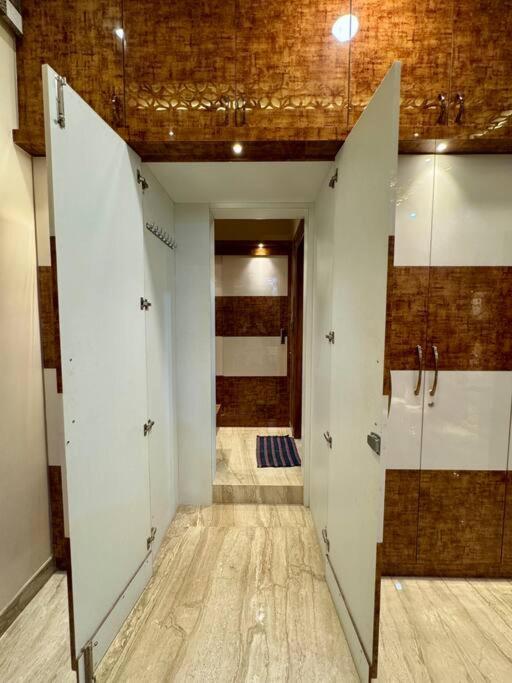 Ultra Luxurious 4 Floor Villa