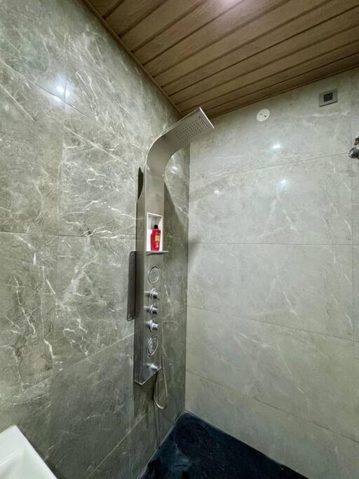 Ultra Luxurious 4 Floor * Bangalore