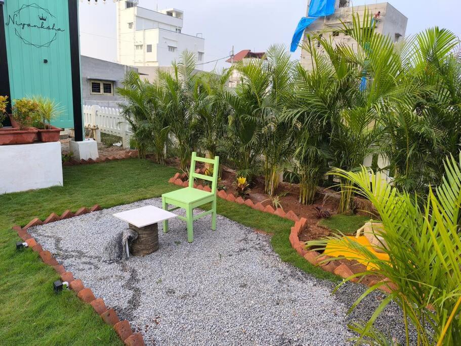 Cozy Near Hessarghatta Holiday home *