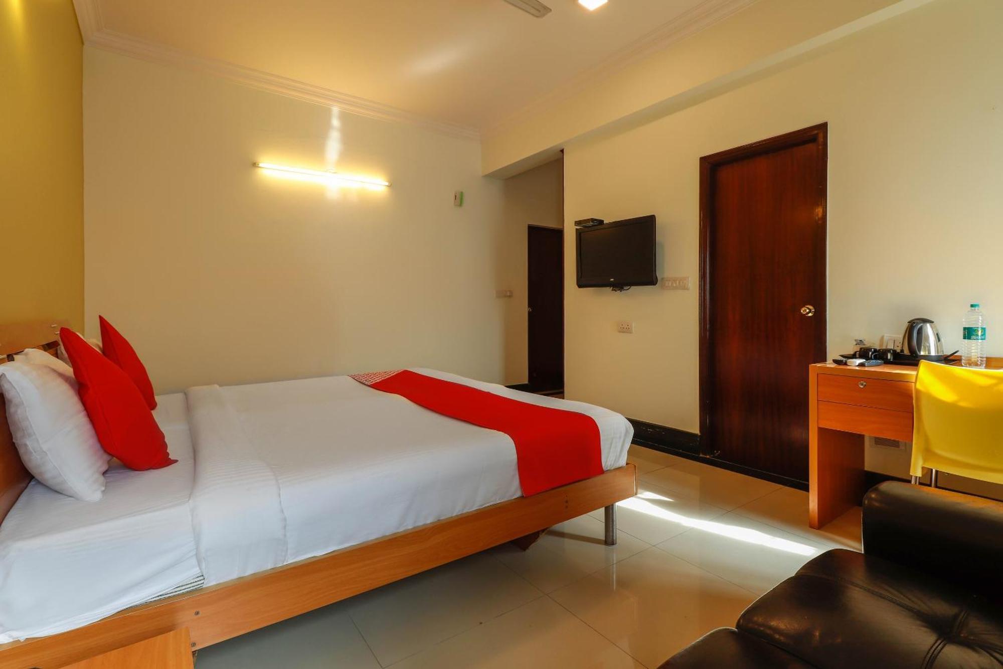 Hotel Collection O Emara Grand