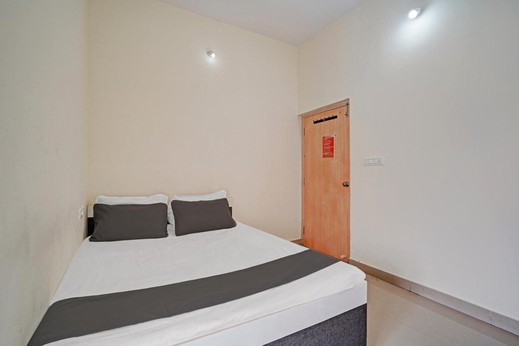 O Mg Boarding And Lodging Hotel