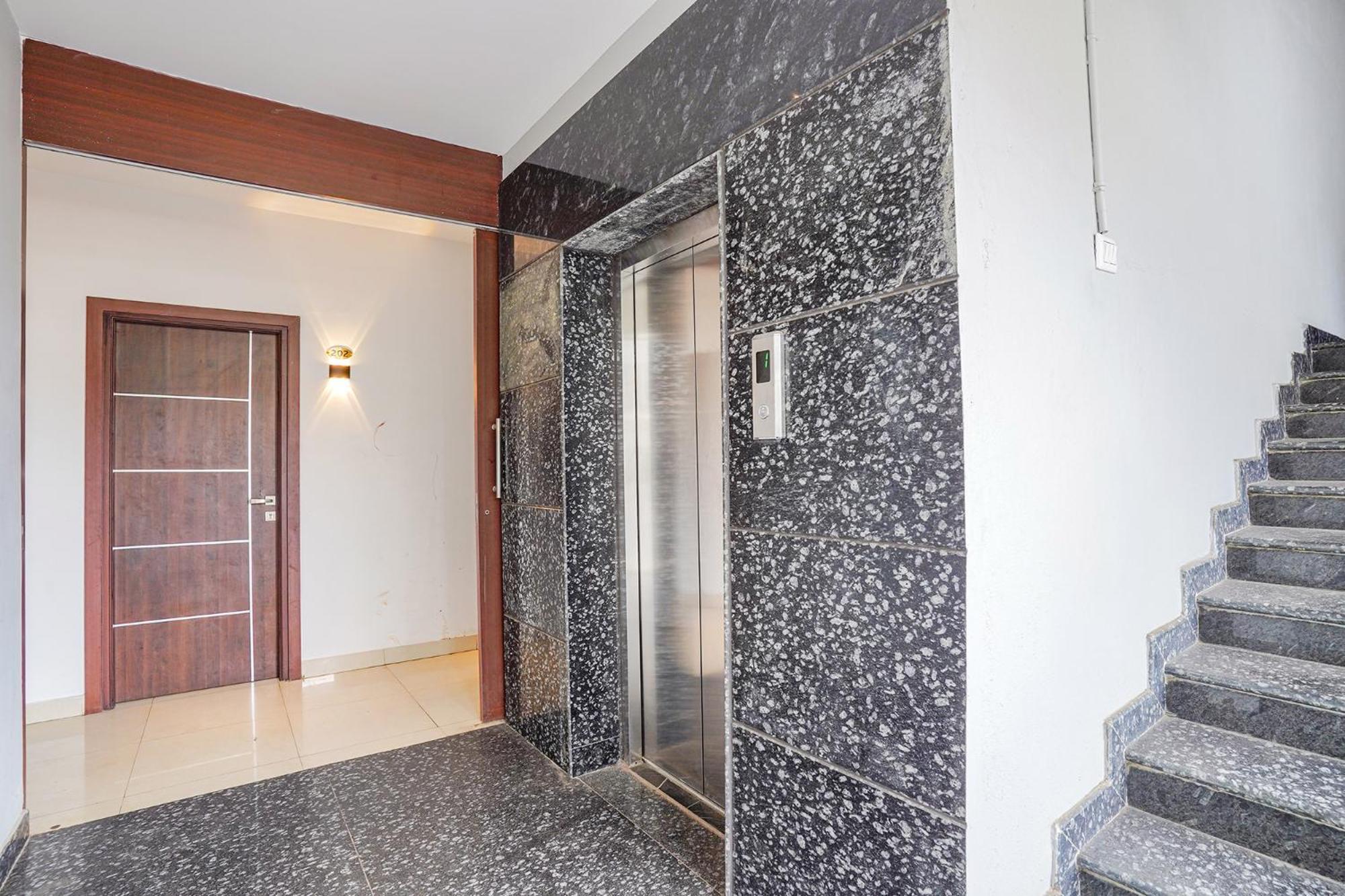 Hotel Fabhotel Srinidhi Comfort Bangalore