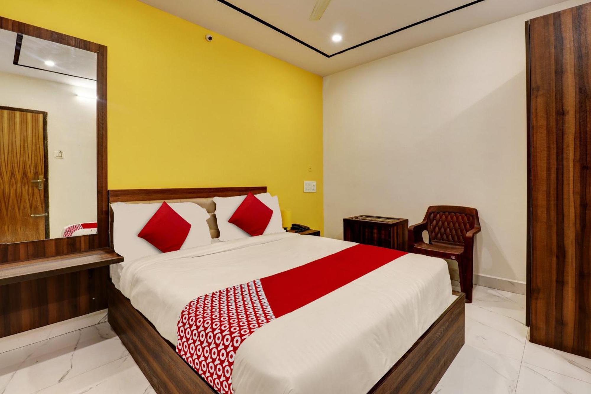 O Golden Residency Hotel 4*