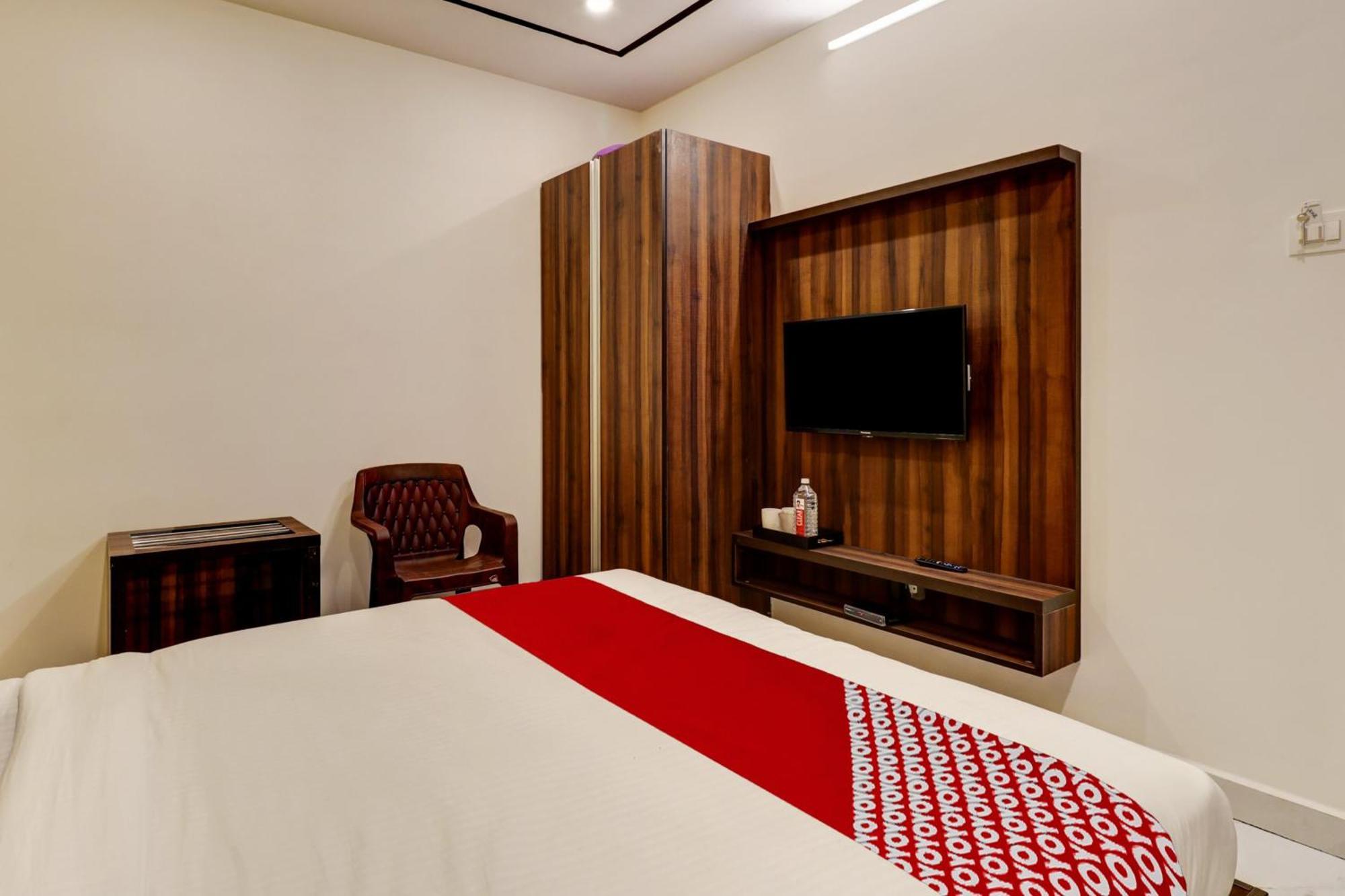 Hotel O Golden Residency