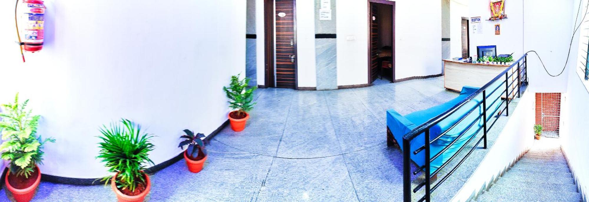 Manjushree Hotel 3*