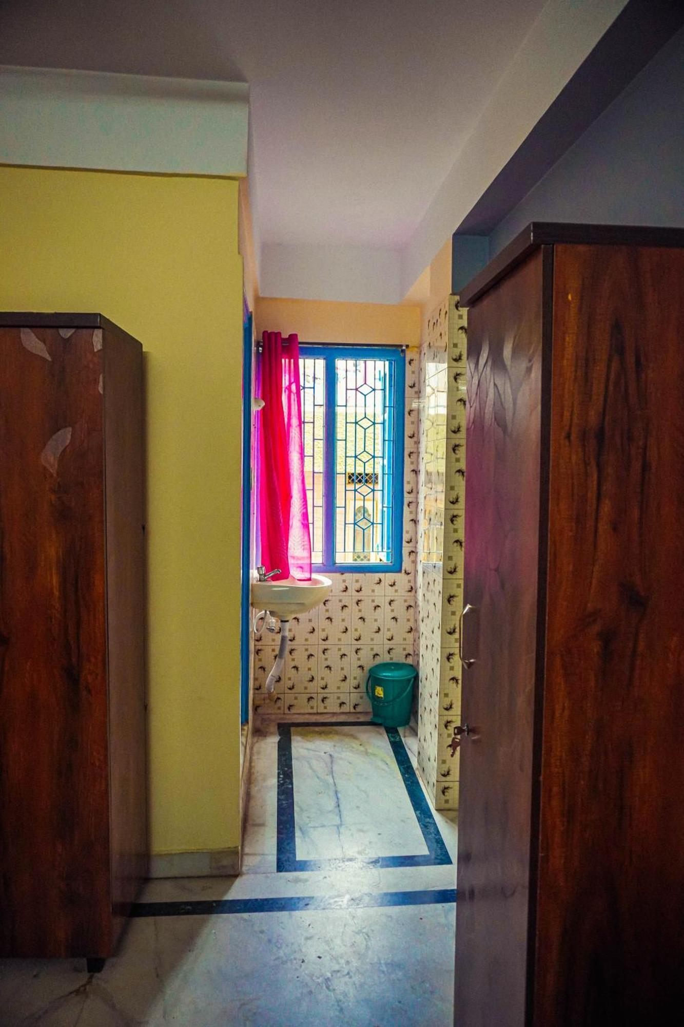 Hostel Rentorio Radha Krishna *
