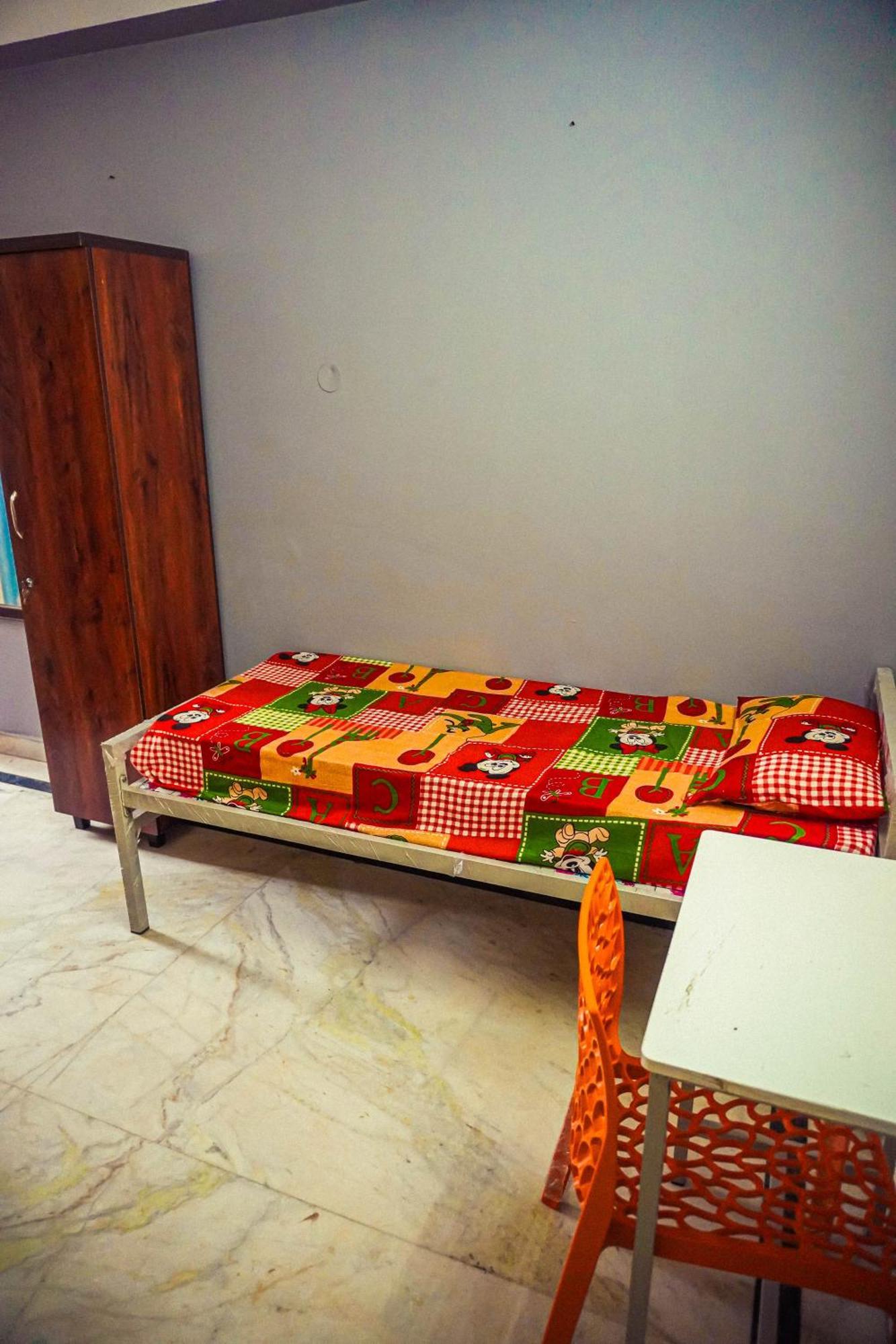 Rentorio Radha Krishna Hostel Bangalore