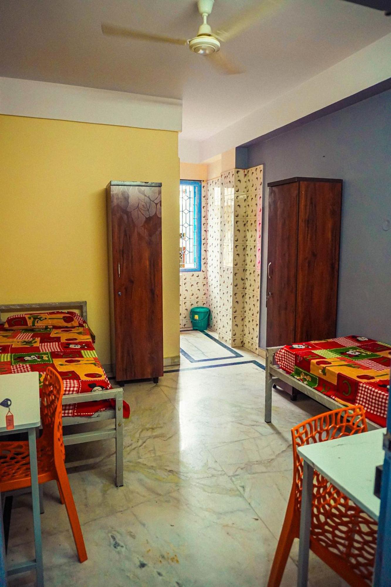 Hostel Rentorio Radha Krishna *