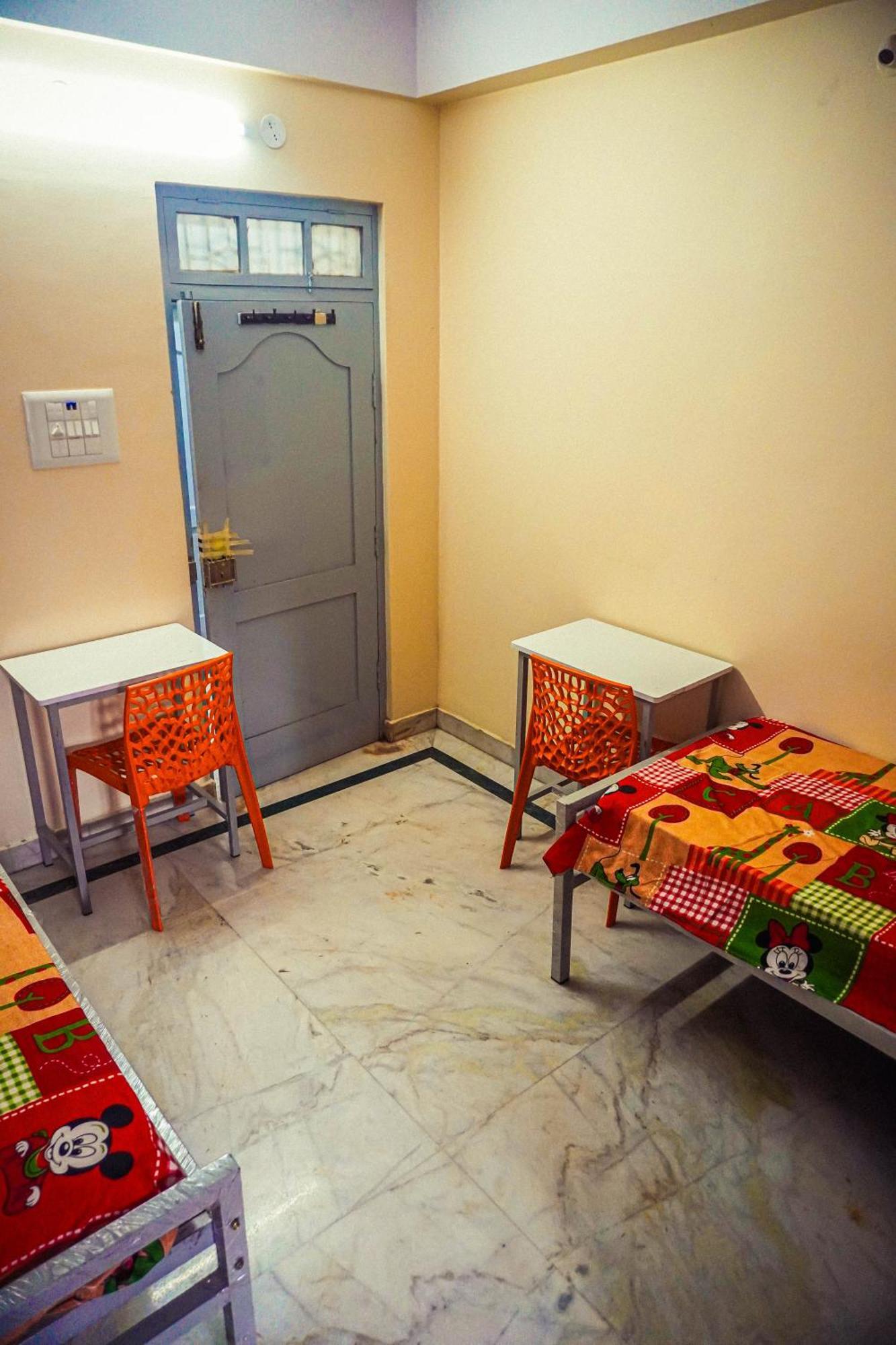 Hostel Rentorio Radha Krishna