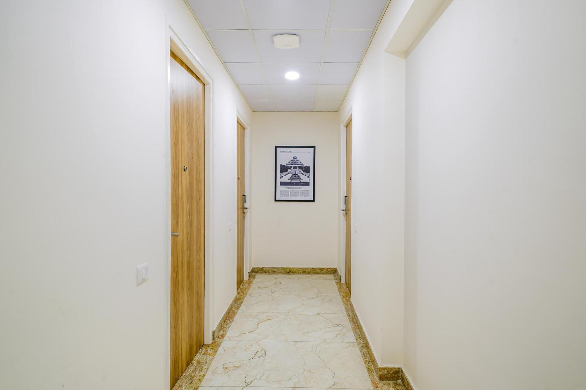 Hotel Wandr Hotel- Near Mg Road