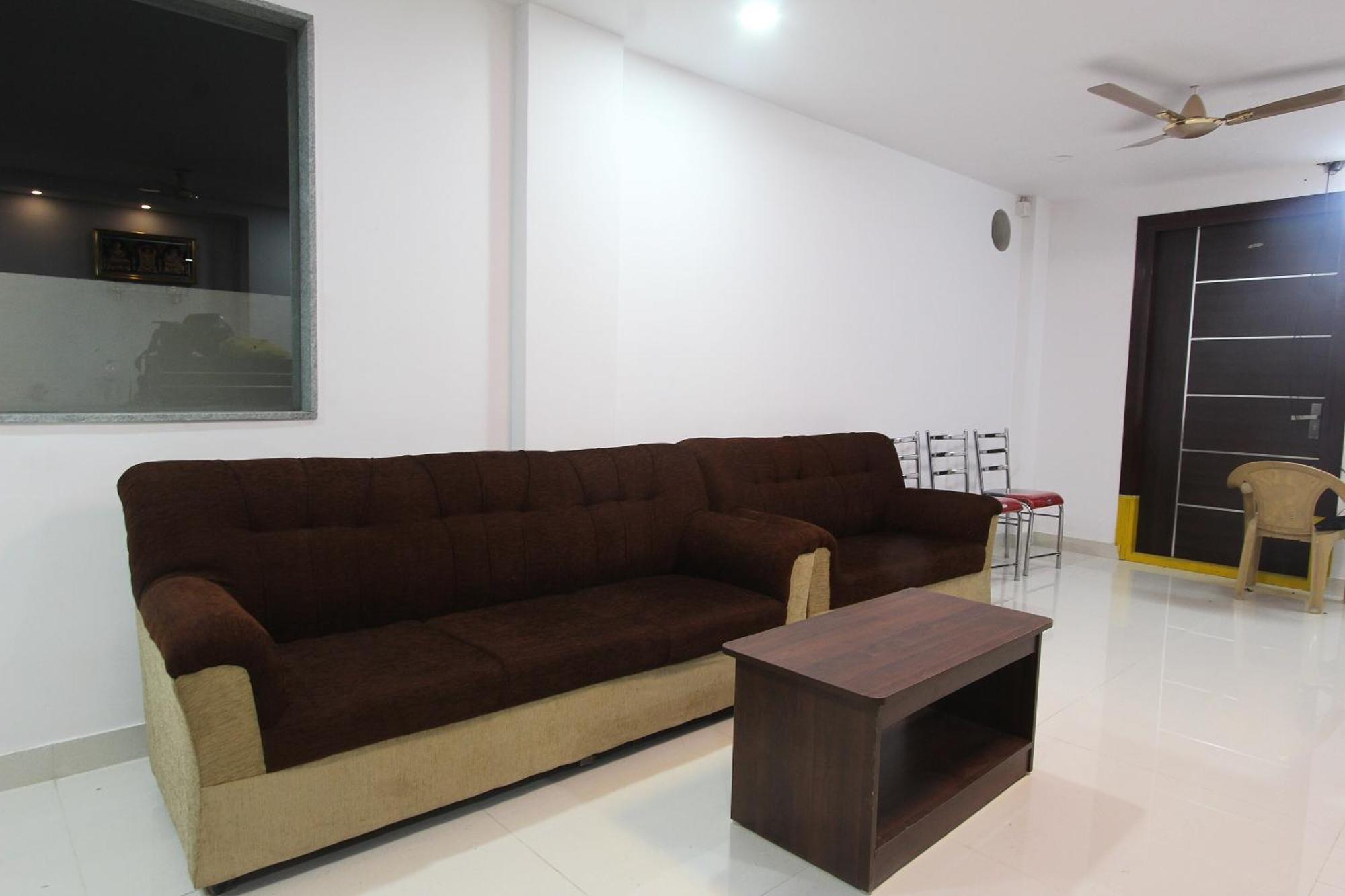 O V R Residency Near Sri Amruth Chithra Mandira Hotel