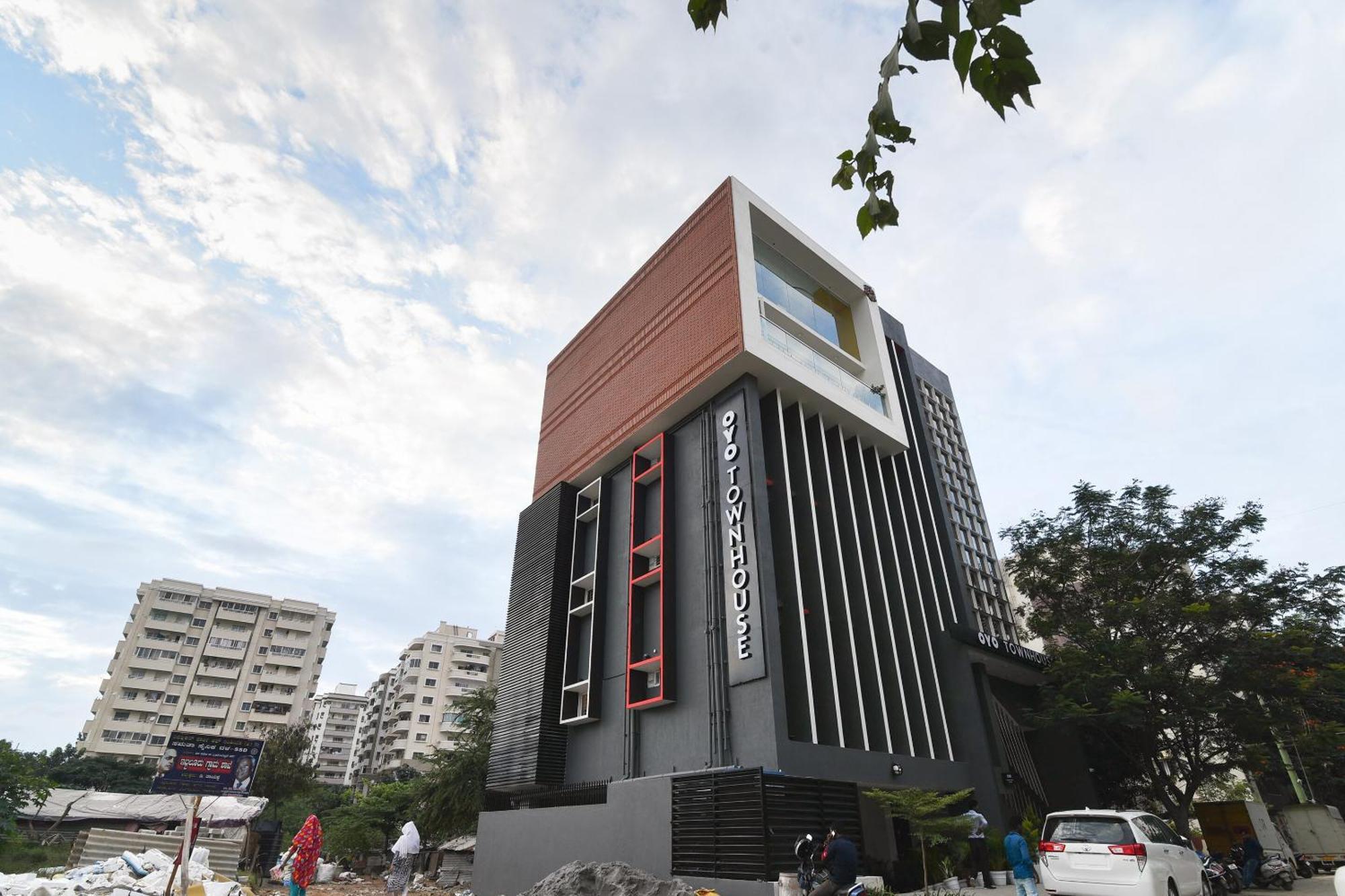 Hotel Super Townhouse Spruce Bellandur 4*