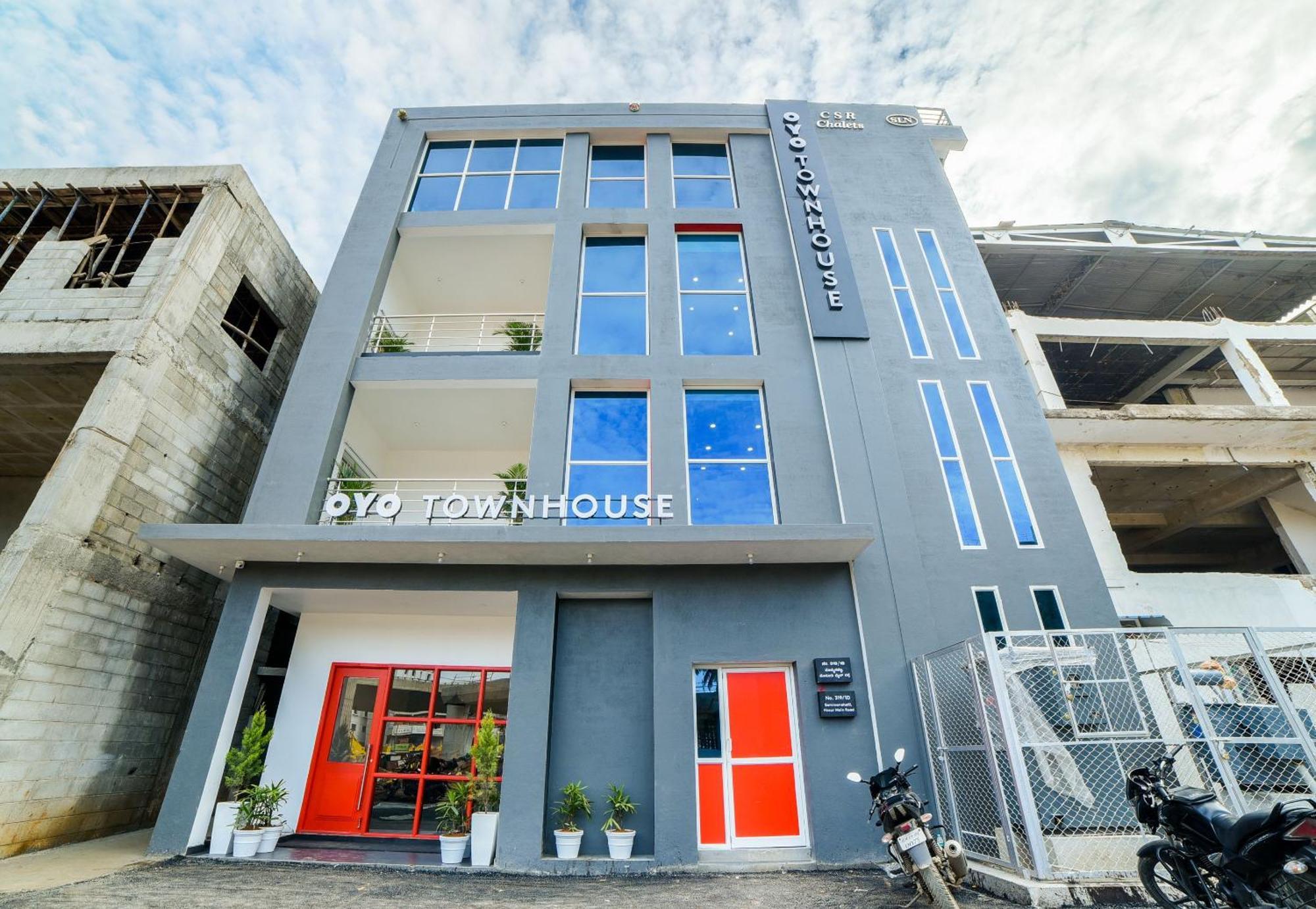 Super Townhouse Hosur Main Road Bommanahalli Near Gopalan Innovation Mall Hotel