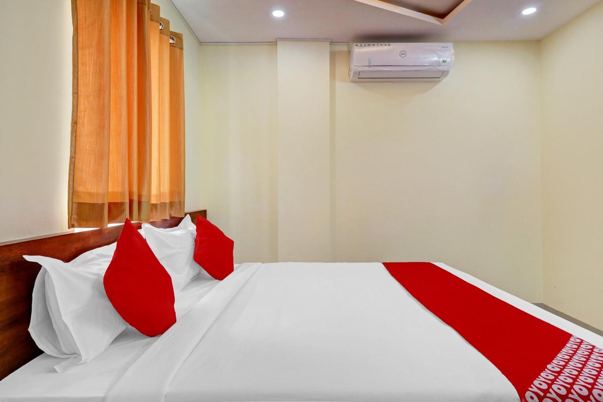 Super O Silver House Near Mantri Square Mall