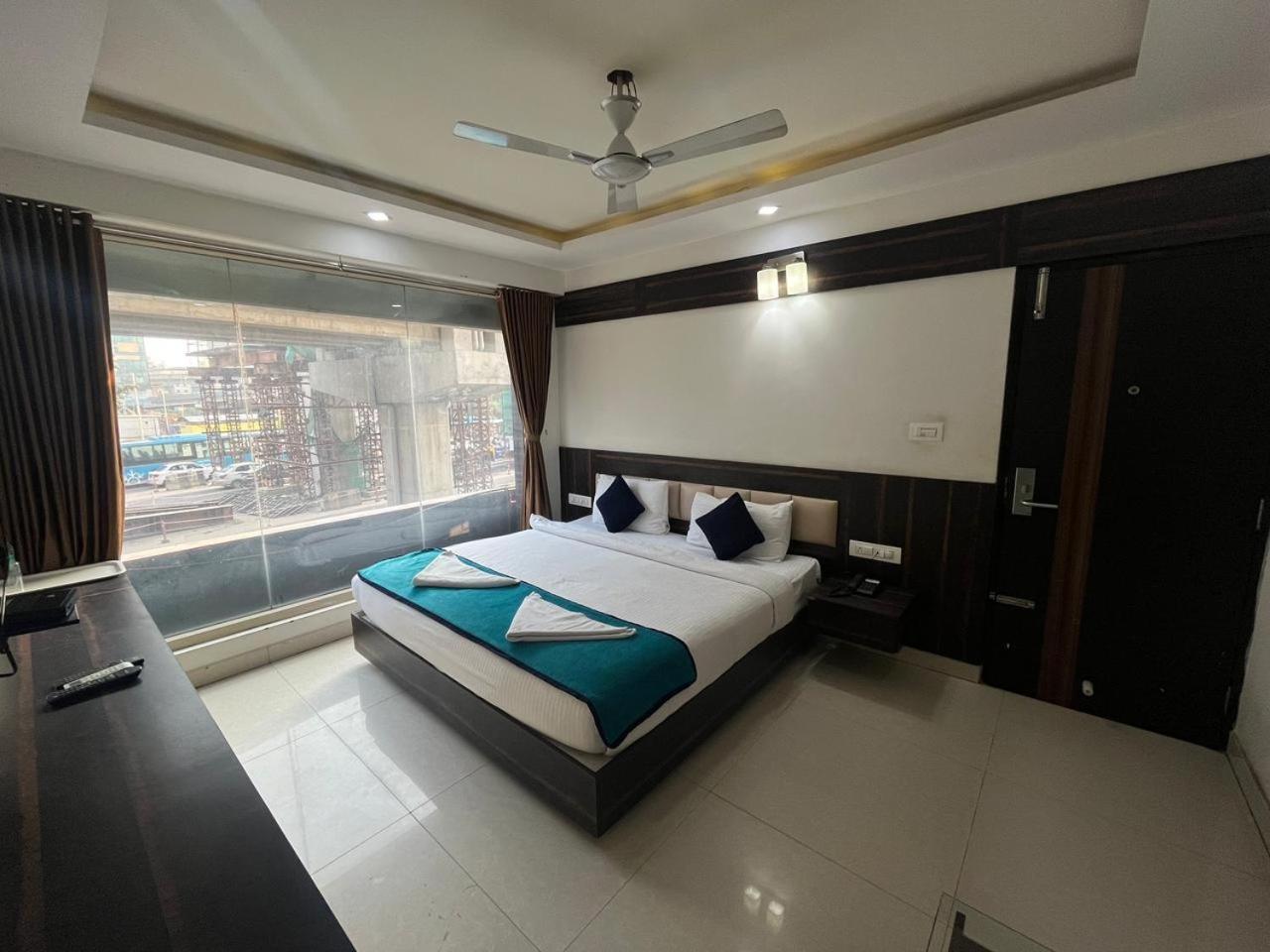Western Keys Hotel 3*