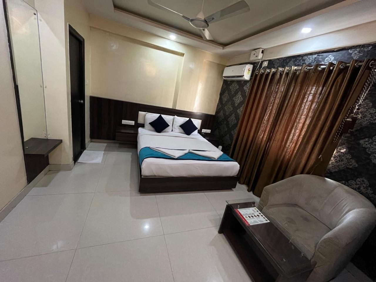 Hotel Western Keys Bangalore