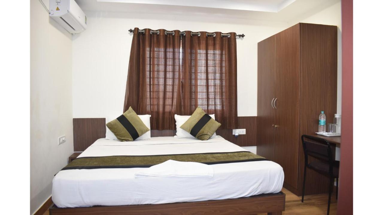 Hotel Symphony 3*