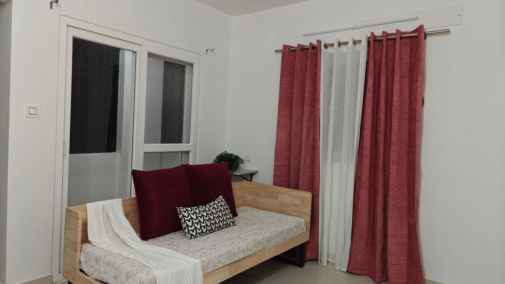 3 Tales Hotel