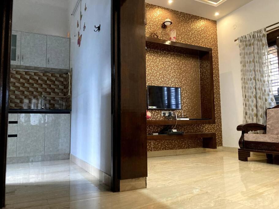 Premium 1 Bhk With 2 Balconies Bangalore