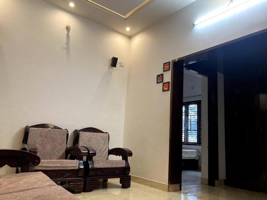 Premium 1 Bhk With 2 Balconies
