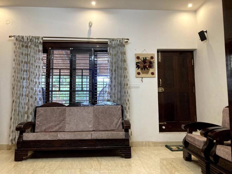 Premium 1 Bhk With 2 Balconies Holiday home