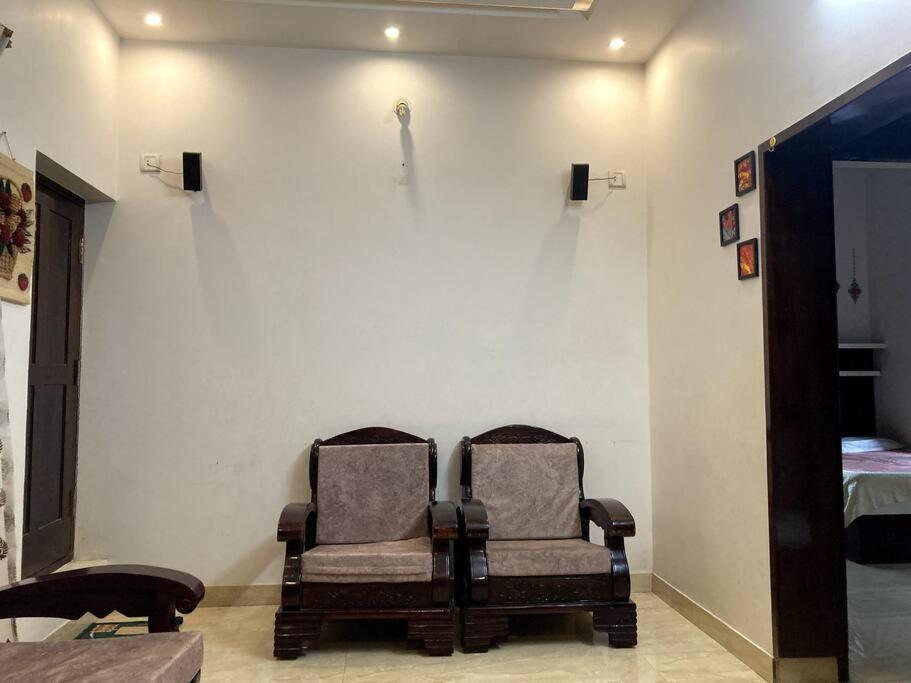 Holiday home Premium 1 Bhk With 2 Balconies *