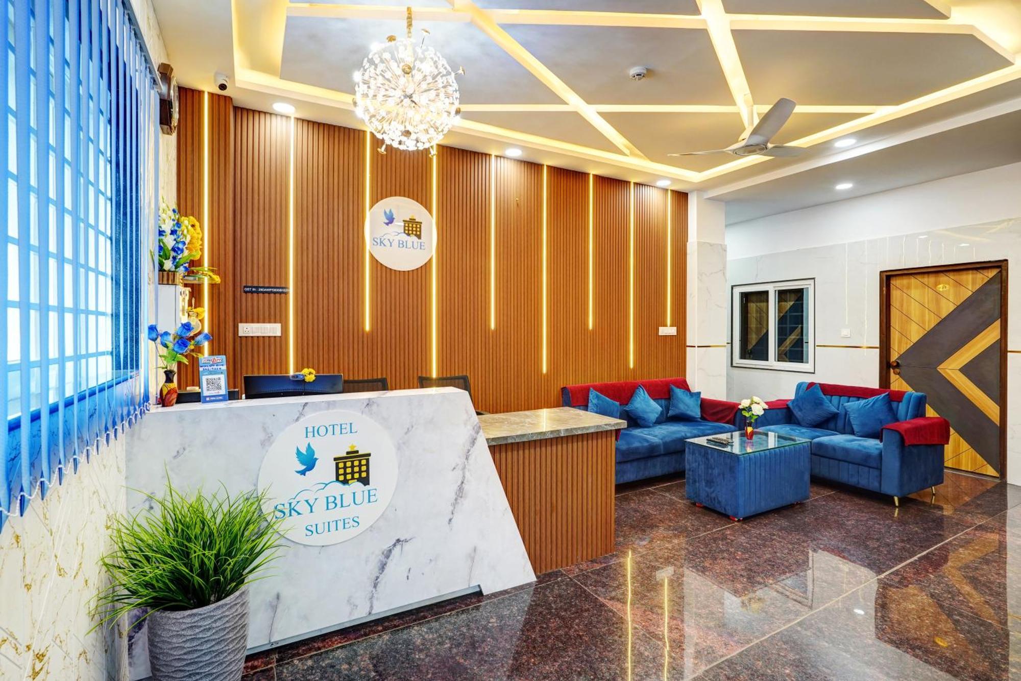 Sky Blue And Hotel 5*