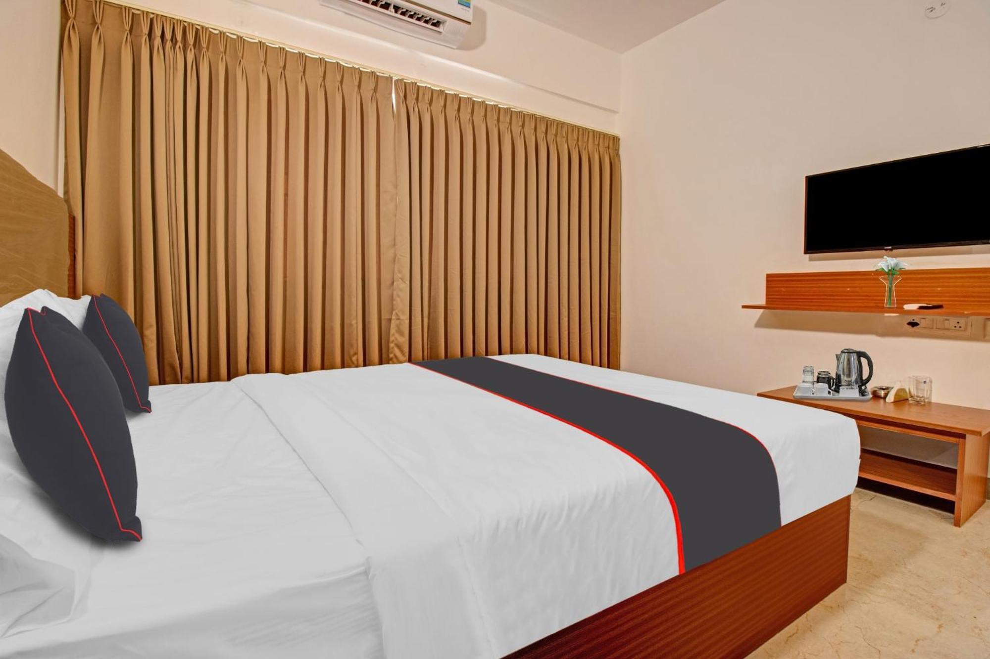 Super Collection O Petals Otium Business 4* Bangalore