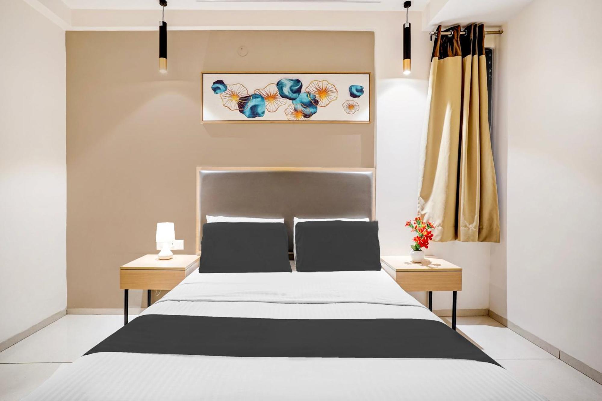 Super Collection O Metro Park Opposite Kalasipalya Bus Stand Hotel 4*