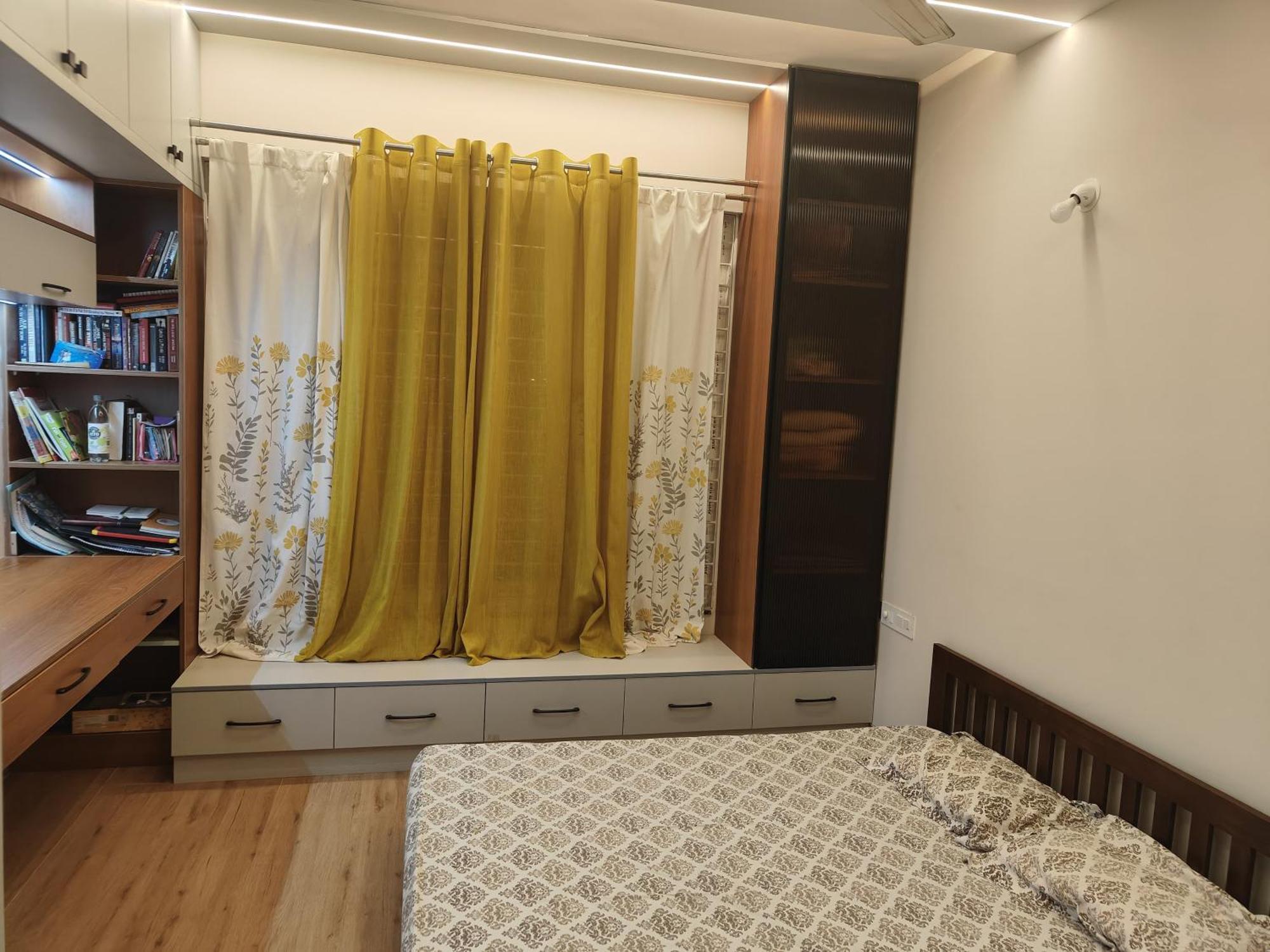 Apartamento Singh's Space L Luxurious 2bhk L On Floor With Large Balcony *