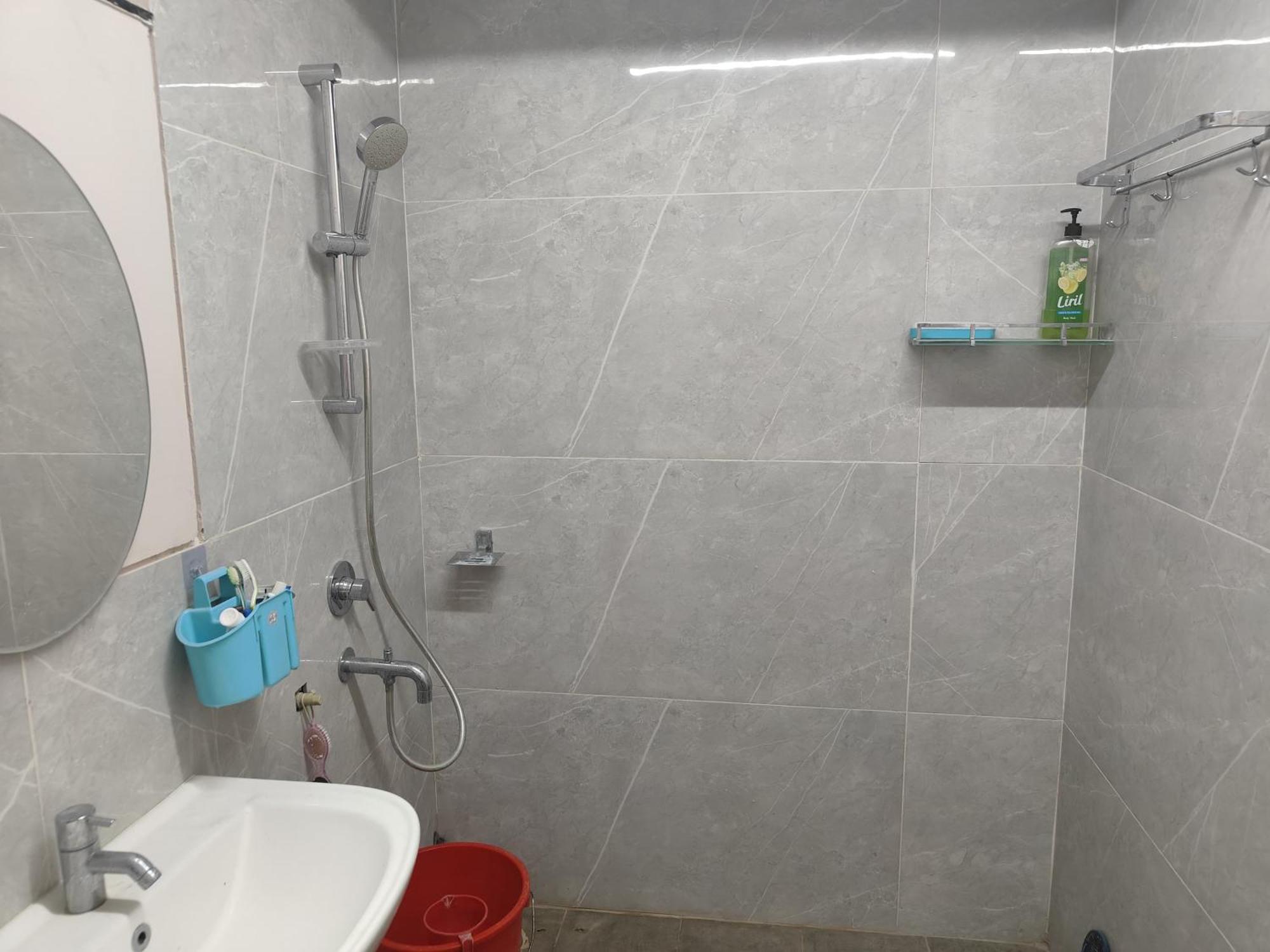 Apartamento Singh's Space L Luxurious 2bhk L On Floor With Large Balcony