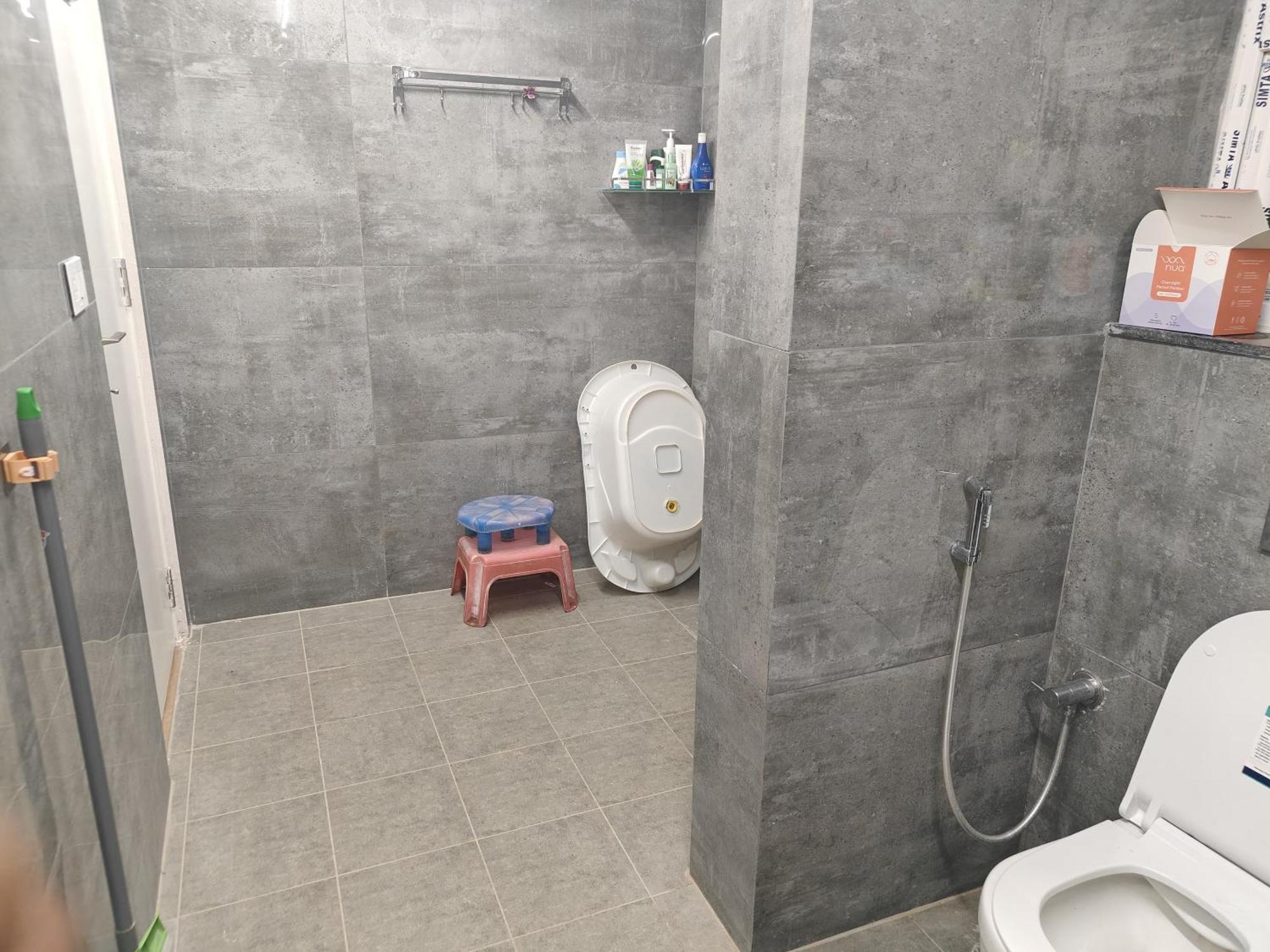 Singh's Space L Luxurious 2bhk L On Floor With Large Balcony Apartamento