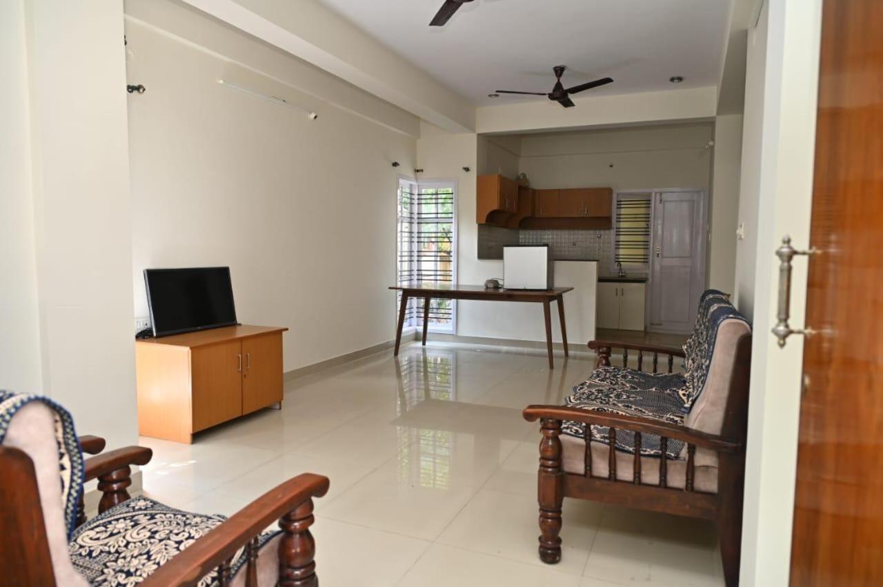 Apartment Northern Aura