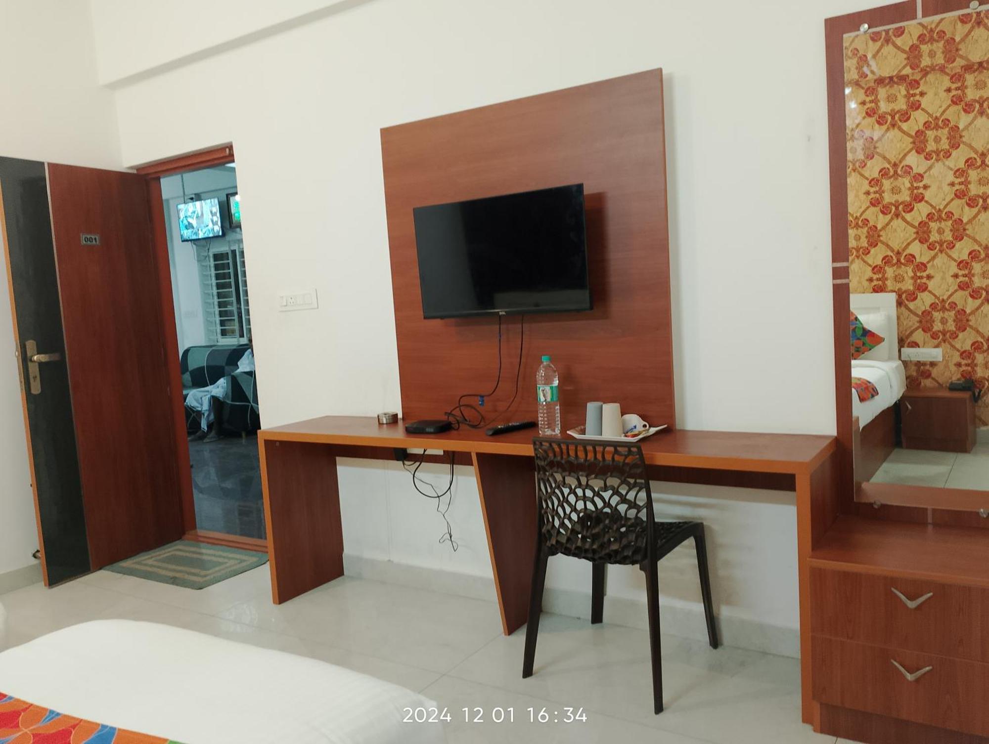 Apartment Royal Platinum Hsr Layout *