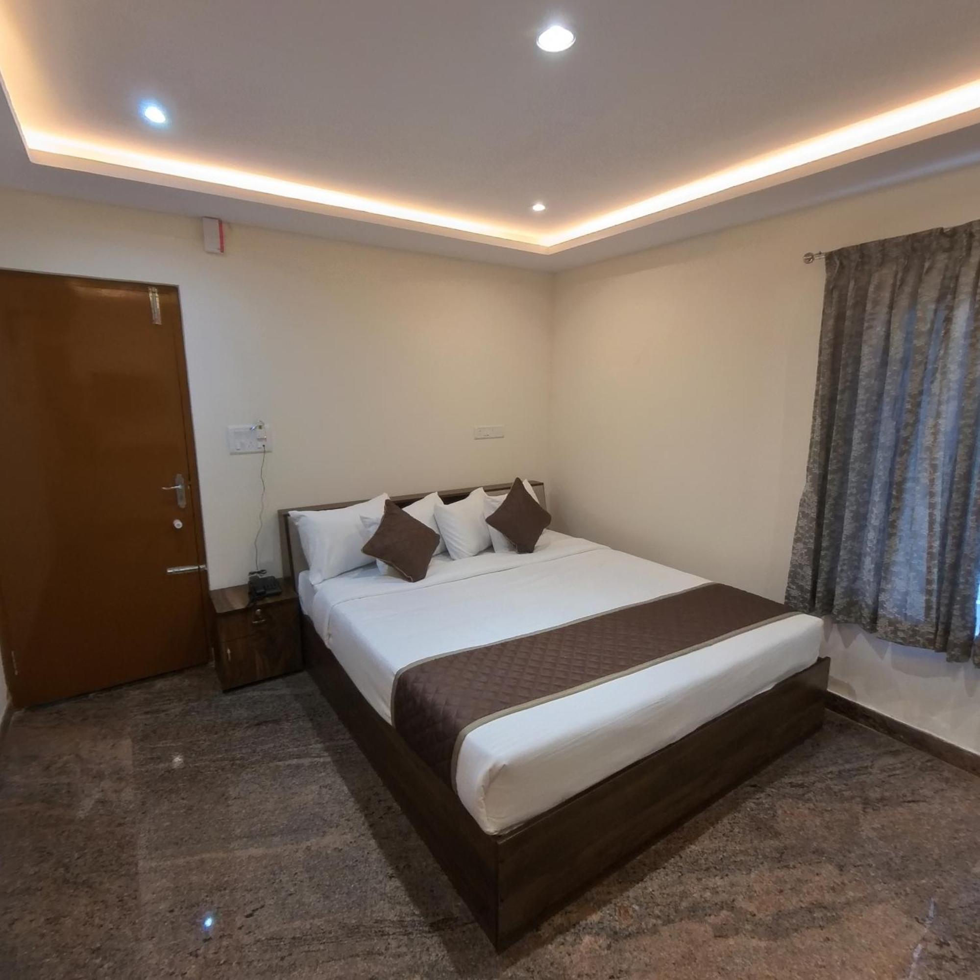 Hotel Olive Leave's 2*