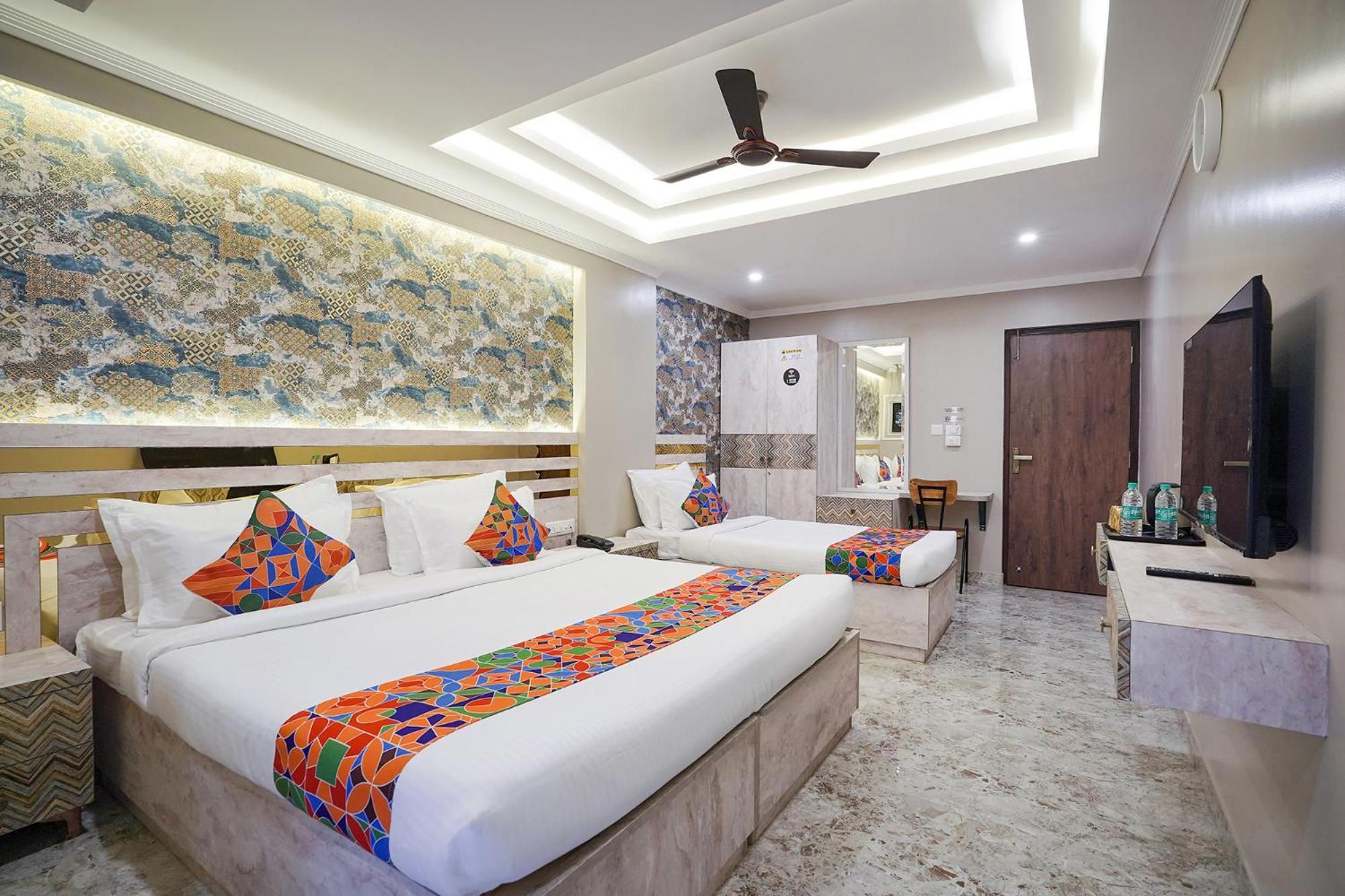 Fabhotel Lg Signature - Kalyan Nagar Hotel
