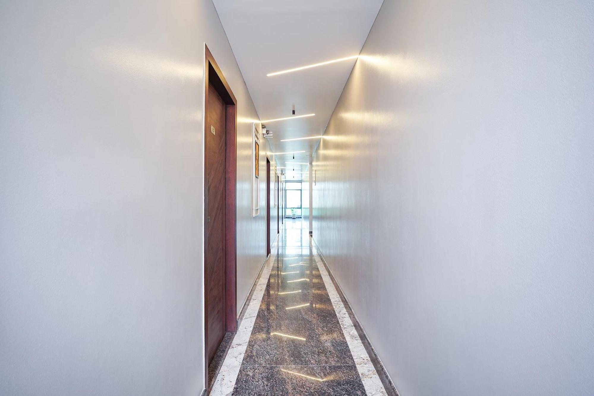 Hotel Fabhotel Lg Signature - Kalyan Nagar