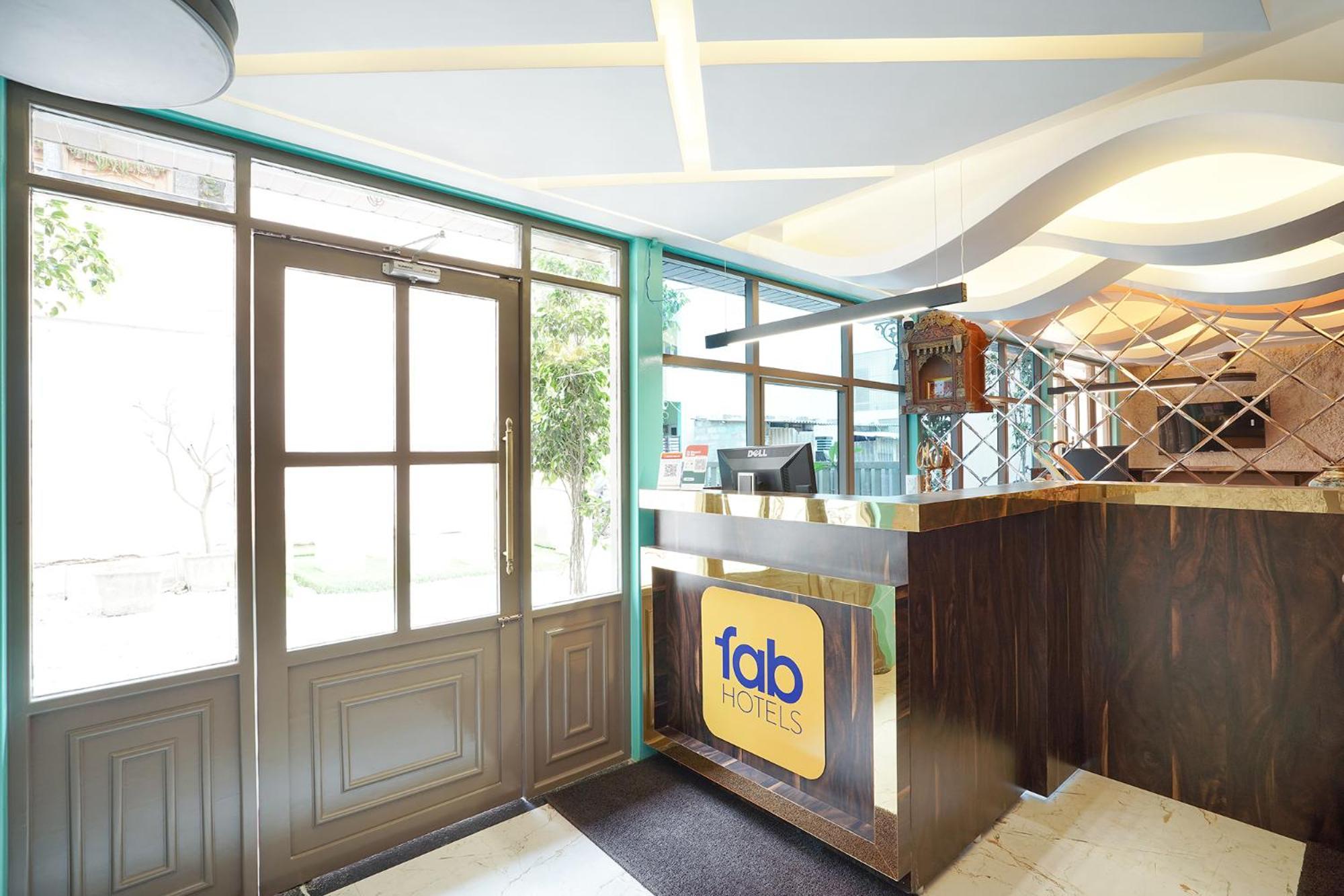 Fabhotel Lg Signature - Kalyan Nagar Bangalore