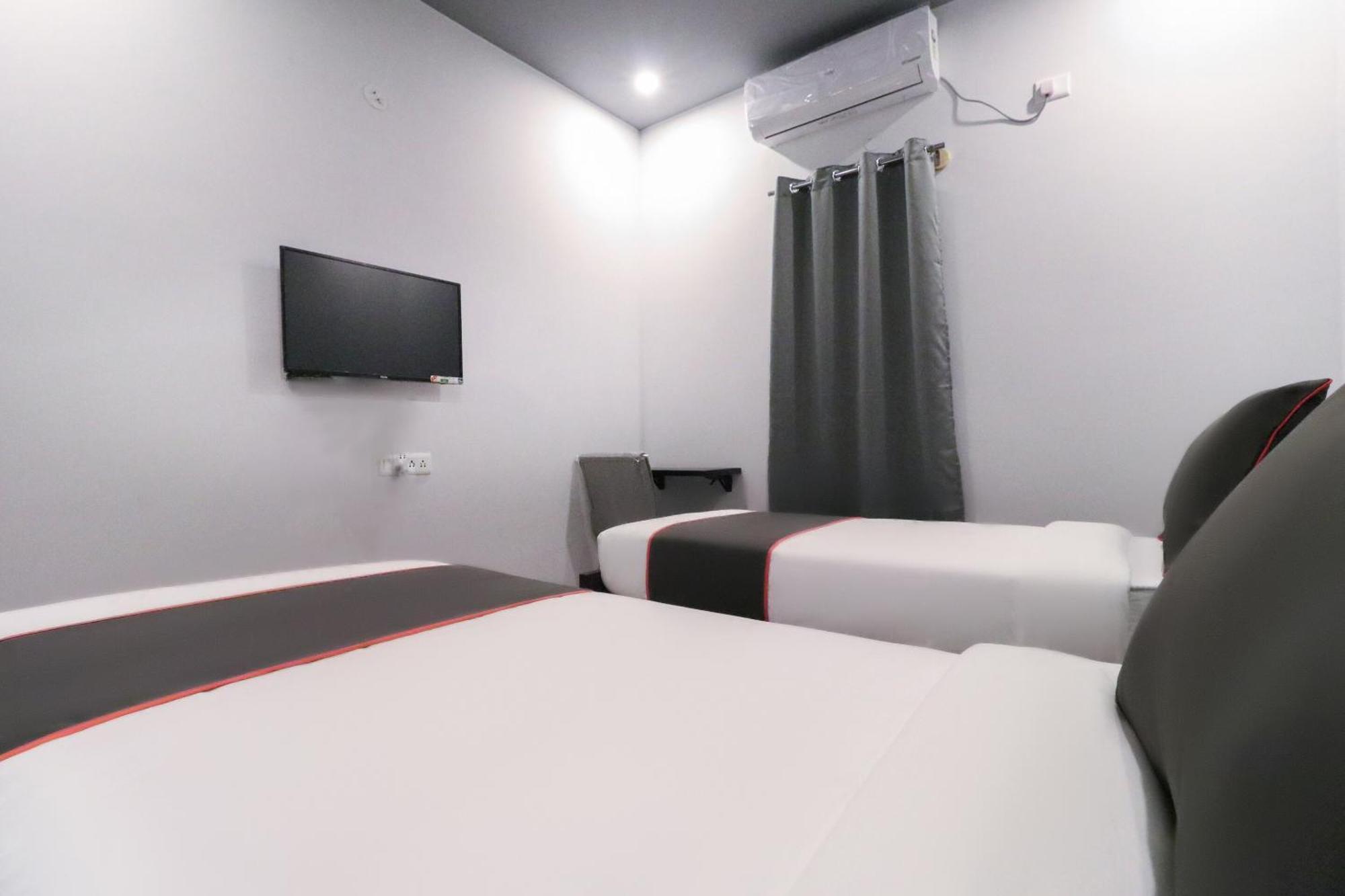 Hotel O Ira Sathyajyothi Comfort