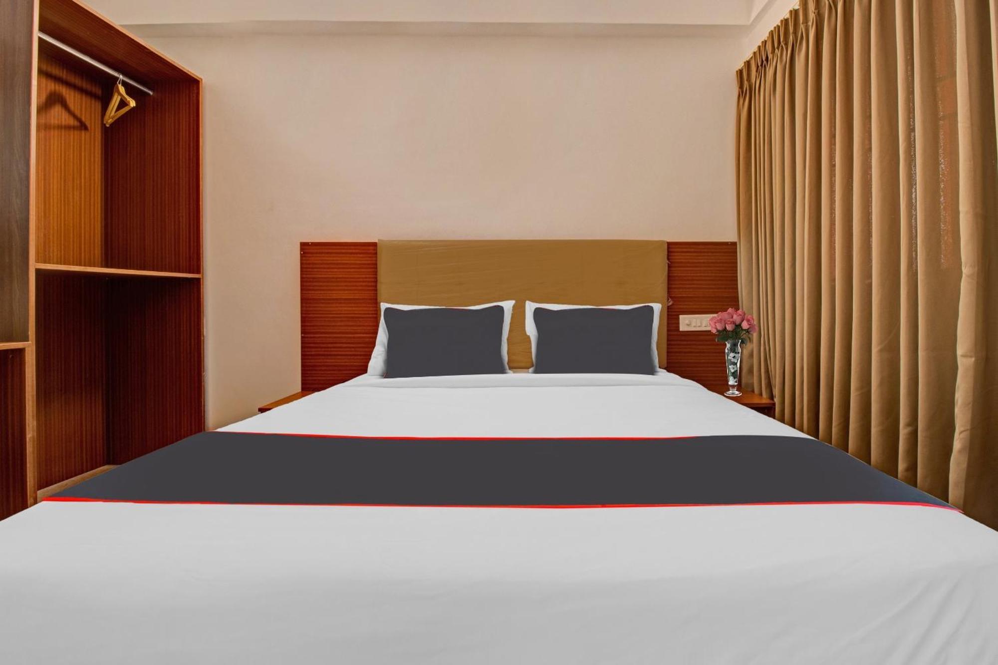 Super Collection O Petals Otium Business Hotel 4*