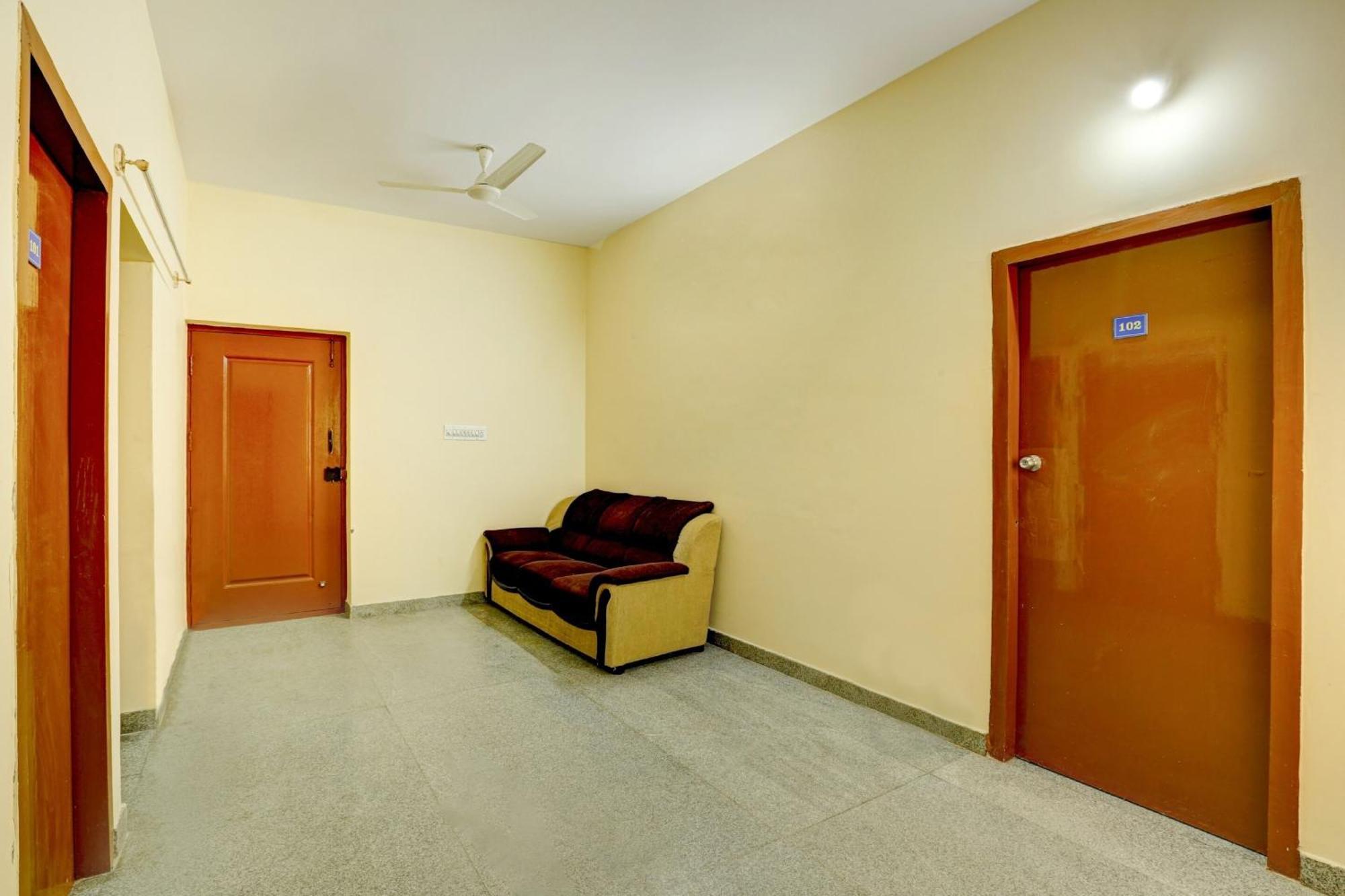 Hotel Collection O Relax 4*