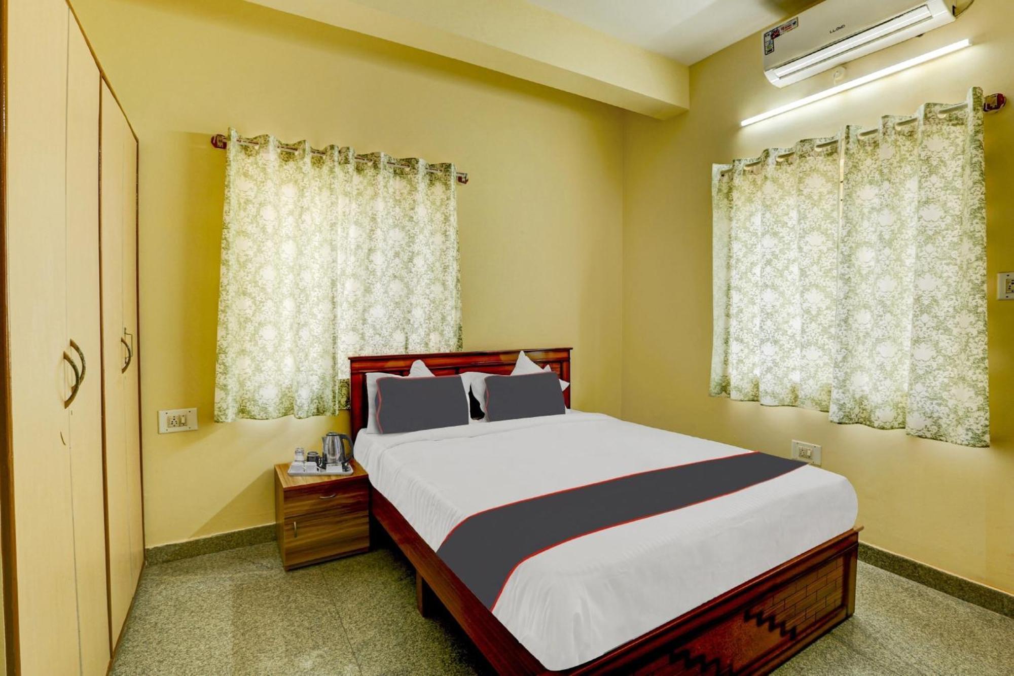 Collection O Relax Hotel Bangalore